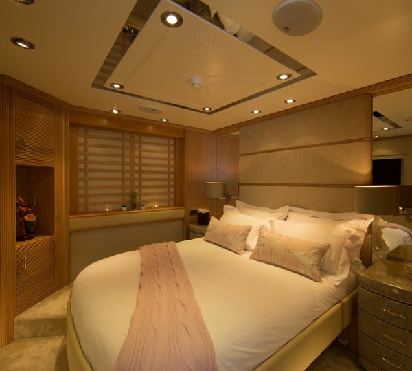 The 30m Yacht LA MASCARADE