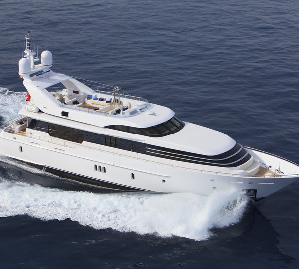The 30m Yacht LA MASCARADE