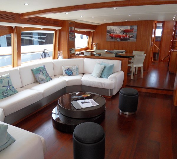 The 30m Yacht REVENGE II