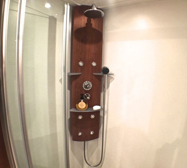 The 30m Yacht REVENGE II