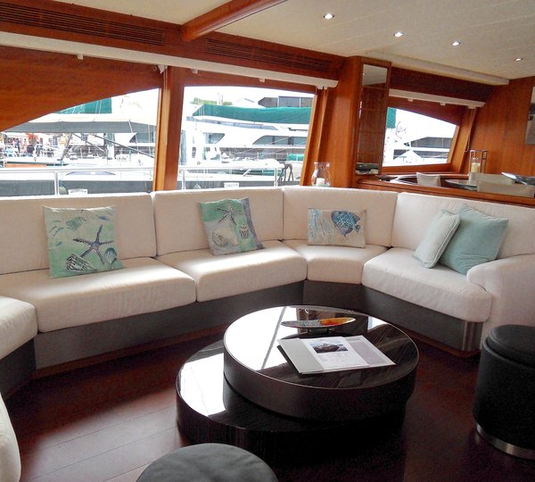 The 30m Yacht REVENGE II