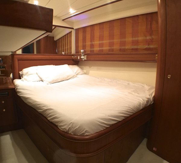 The 30m Yacht REVENGE II