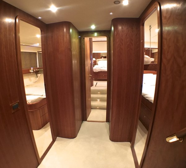 The 30m Yacht REVENGE II