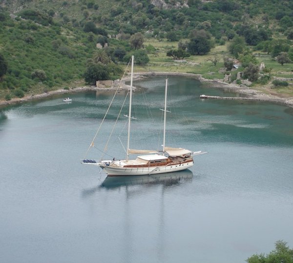 The 30m Yacht SCHATZ