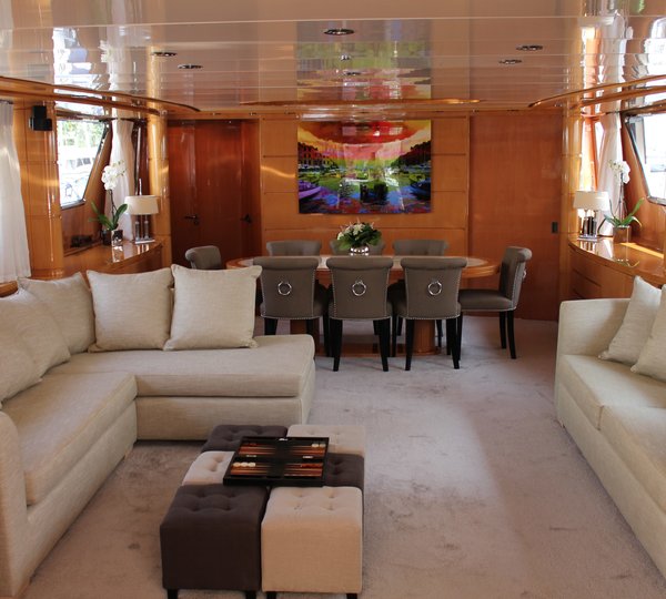 The 30m Yacht SOLONA