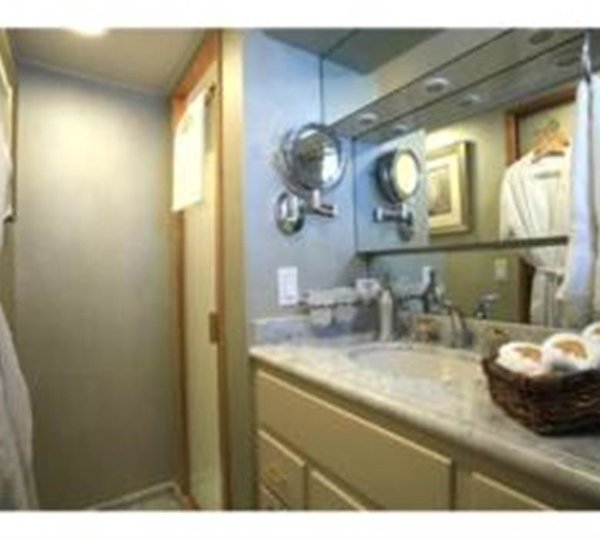 The 31m Yacht BANYAN