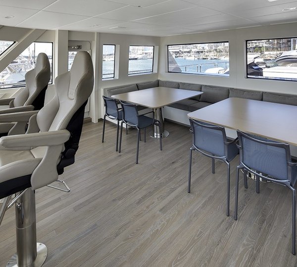 The 31m Yacht BLACK PEARL