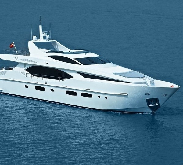 The 31m Yacht ELECTRA