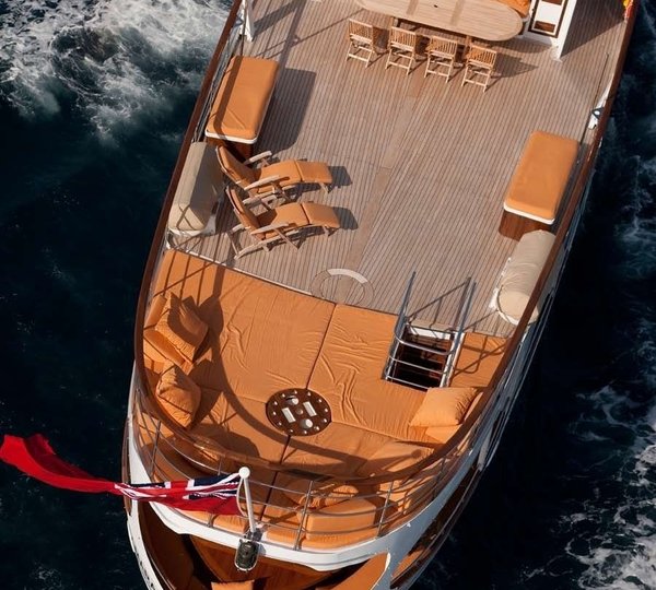 The 32m Yacht CAMARA C