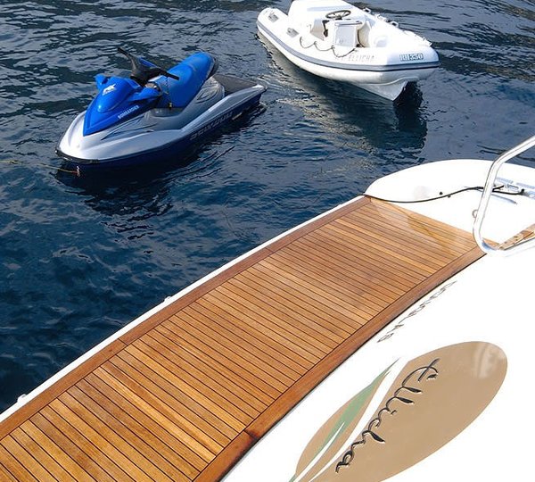 The 32m Yacht ELLICHA