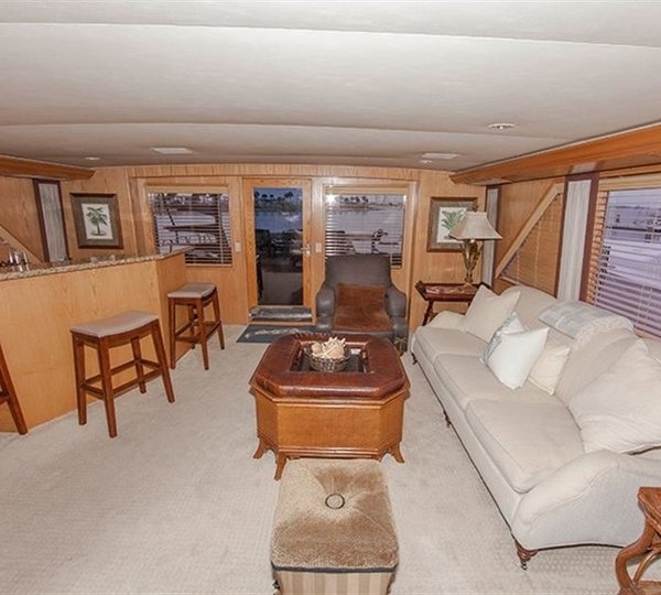 The 32m Yacht FREE BIRD