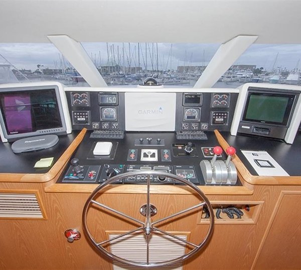 The 32m Yacht FREE BIRD