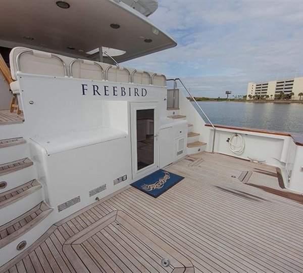 The 32m Yacht FREE BIRD
