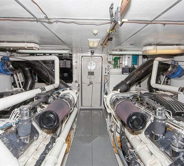 The 32m Yacht FREE BIRD