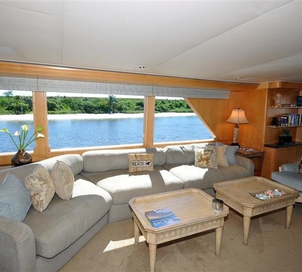 The 32m Yacht LUCKY STARS