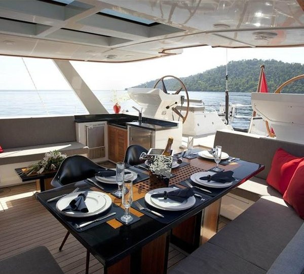 The 32m Yacht SILVER LINING