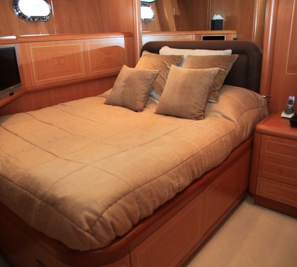 The 32m Yacht THE STORM 1