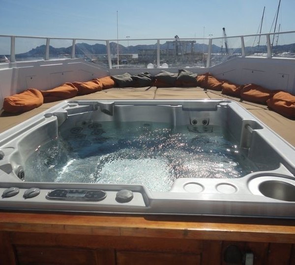 The 33m Yacht ALTER EGO