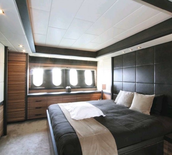 master cabin