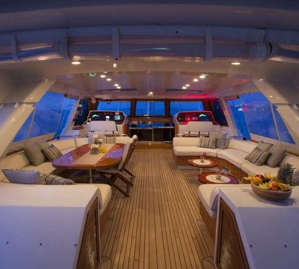 The 34m Yacht TAKAPUNA