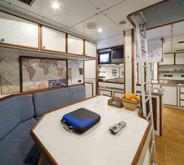 The 34m Yacht TAKAPUNA