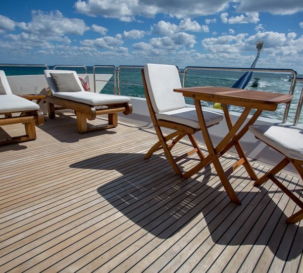 The 35m Yacht HAPPY HOUR