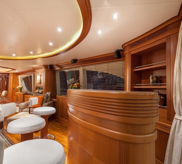 The 35m Yacht HAPPY HOUR