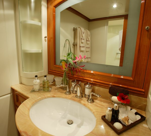 The 35m Yacht PARADIGM