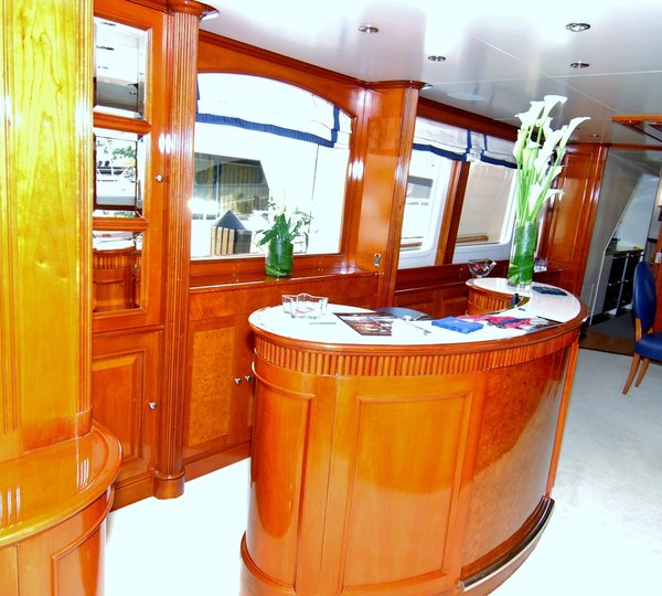 The 35m Yacht PARADIGM