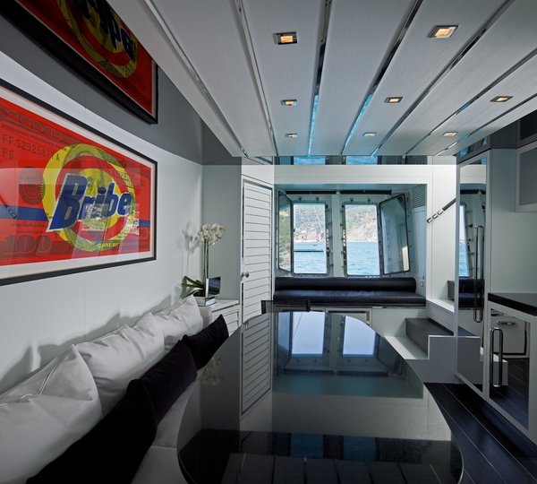 The 36m Yacht DOUBLE SHOT