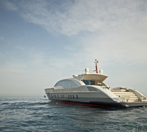 The 36m Yacht DOUBLE SHOT