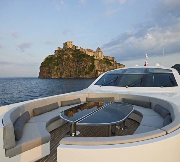 The 36m Yacht DOUBLE SHOT