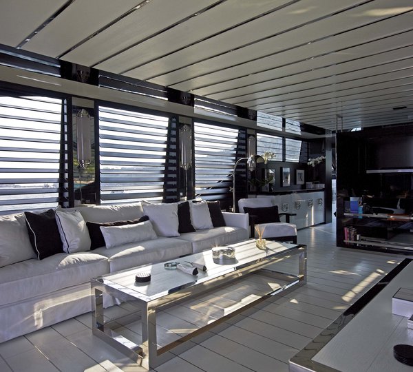 The 36m Yacht DOUBLE SHOT