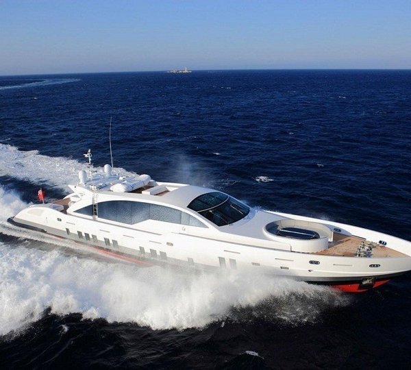 The 36m Yacht DOUBLE SHOT