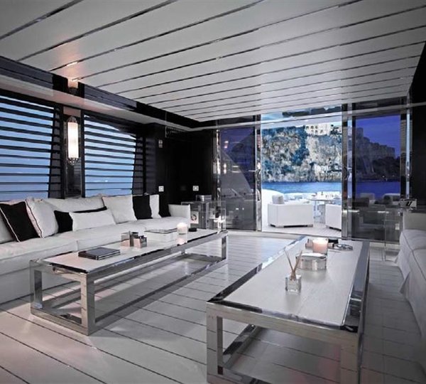 The 36m Yacht DOUBLE SHOT