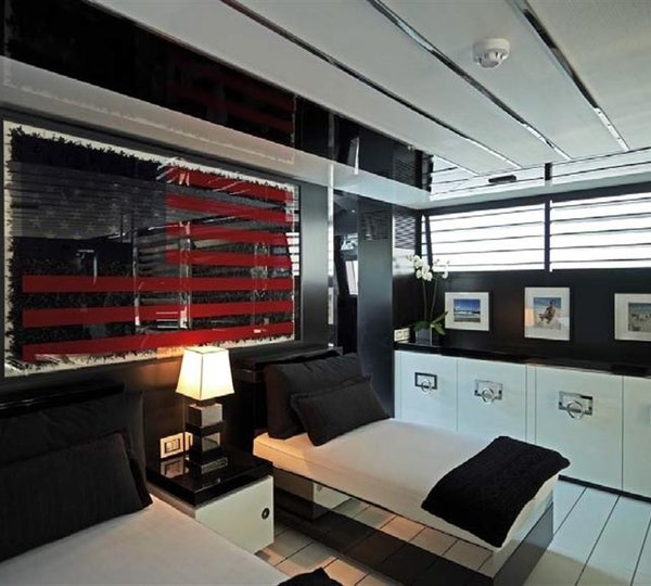 The 36m Yacht DOUBLE SHOT