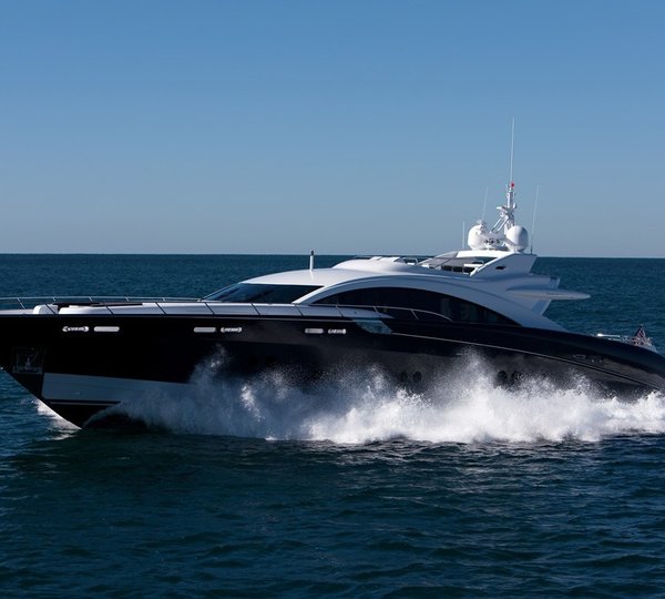 Profile: Yacht QUANTUM's Cruising Pictured