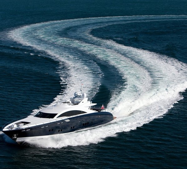 Changing Course: Yacht QUANTUM's Cruising Image