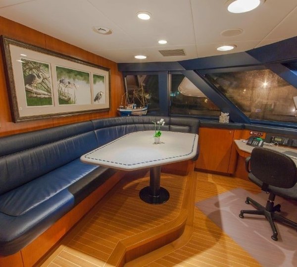 The 37m Yacht LOOSE ENDS