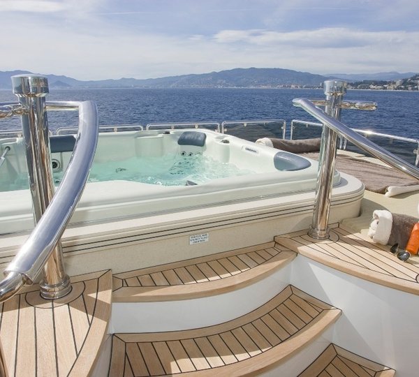 Jacuzzi Pool On Yacht GRENADINES III