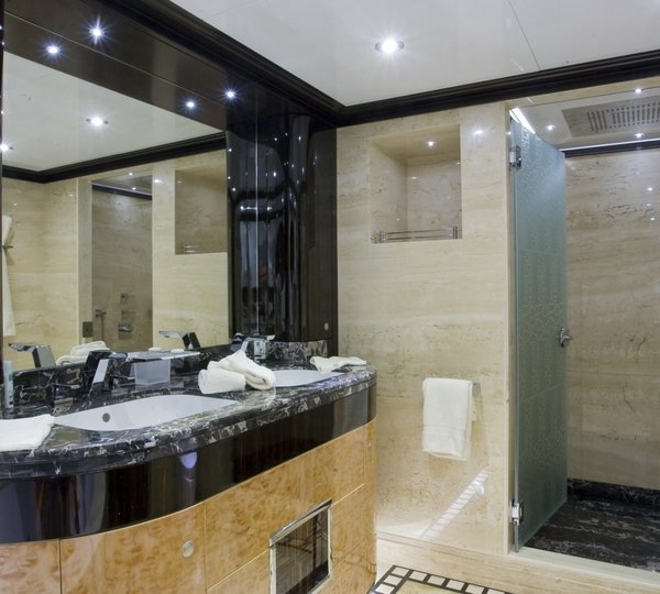 Main Master Bath Aboard Yacht GRENADINES III