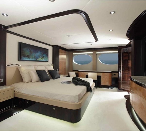 Main Master Cabin On Yacht GRENADINES III