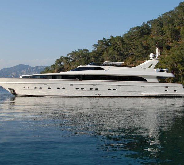 Overview On Yacht HULYA