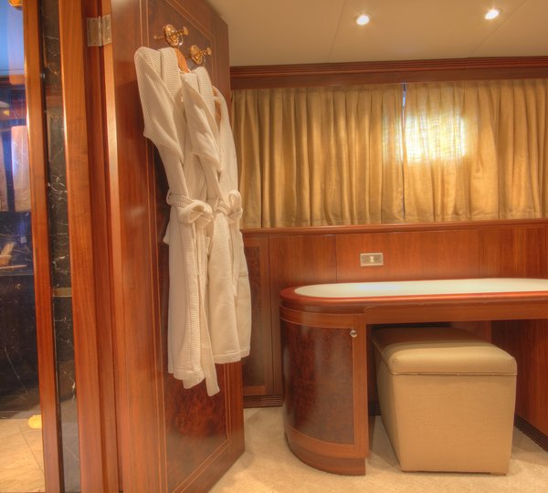 The 40m Yacht MONTE CARLO