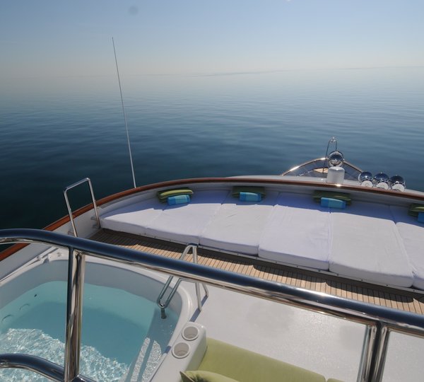 The 40m Yacht MONTE CARLO