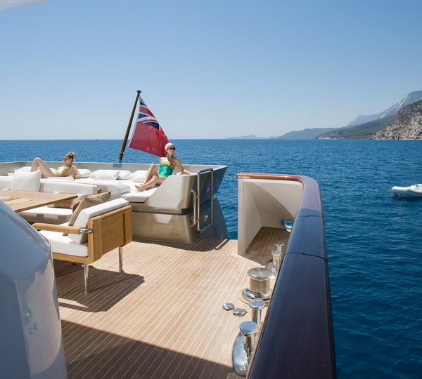 The 40m Yacht NAMASTE 8