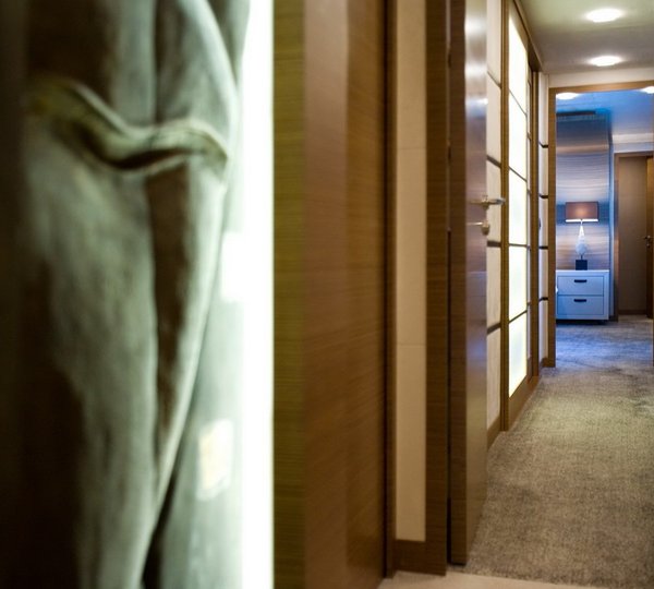 Hall On Board Yacht NAMASTE 8