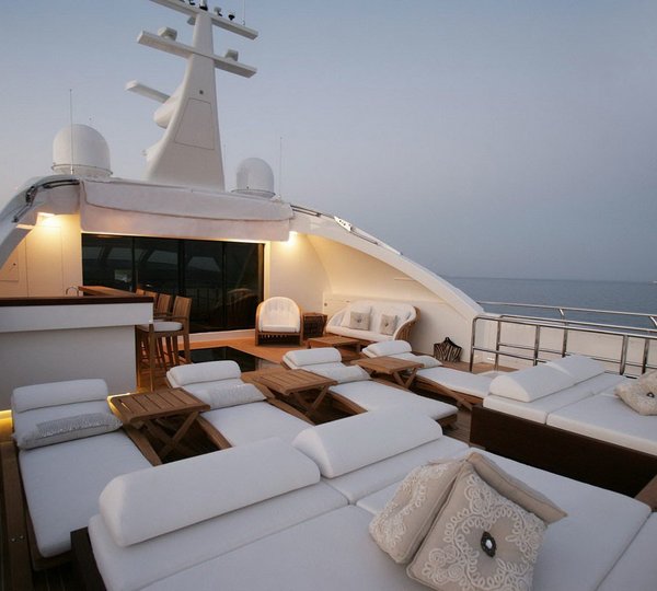 Evening: Yacht NAMASTE 8's Bridgedeck Deck Image