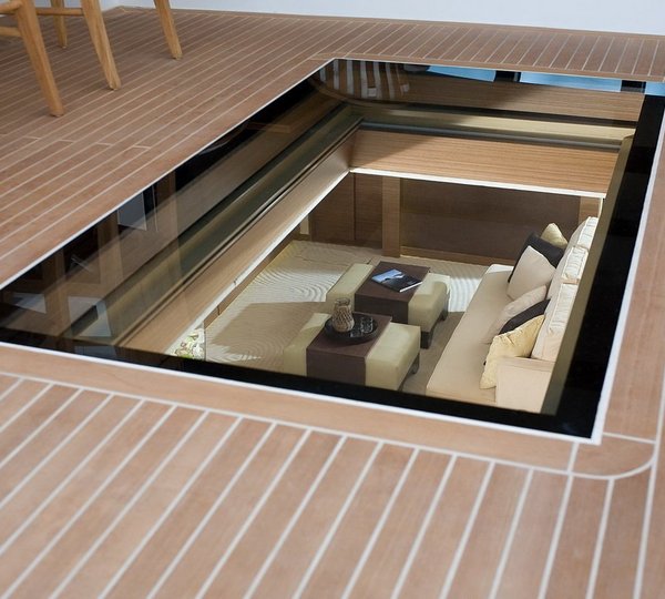 Deck Lounging: Yacht NAMASTE 8's Skylight Image