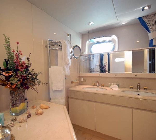 Bath On Board Yacht LADYSHIP